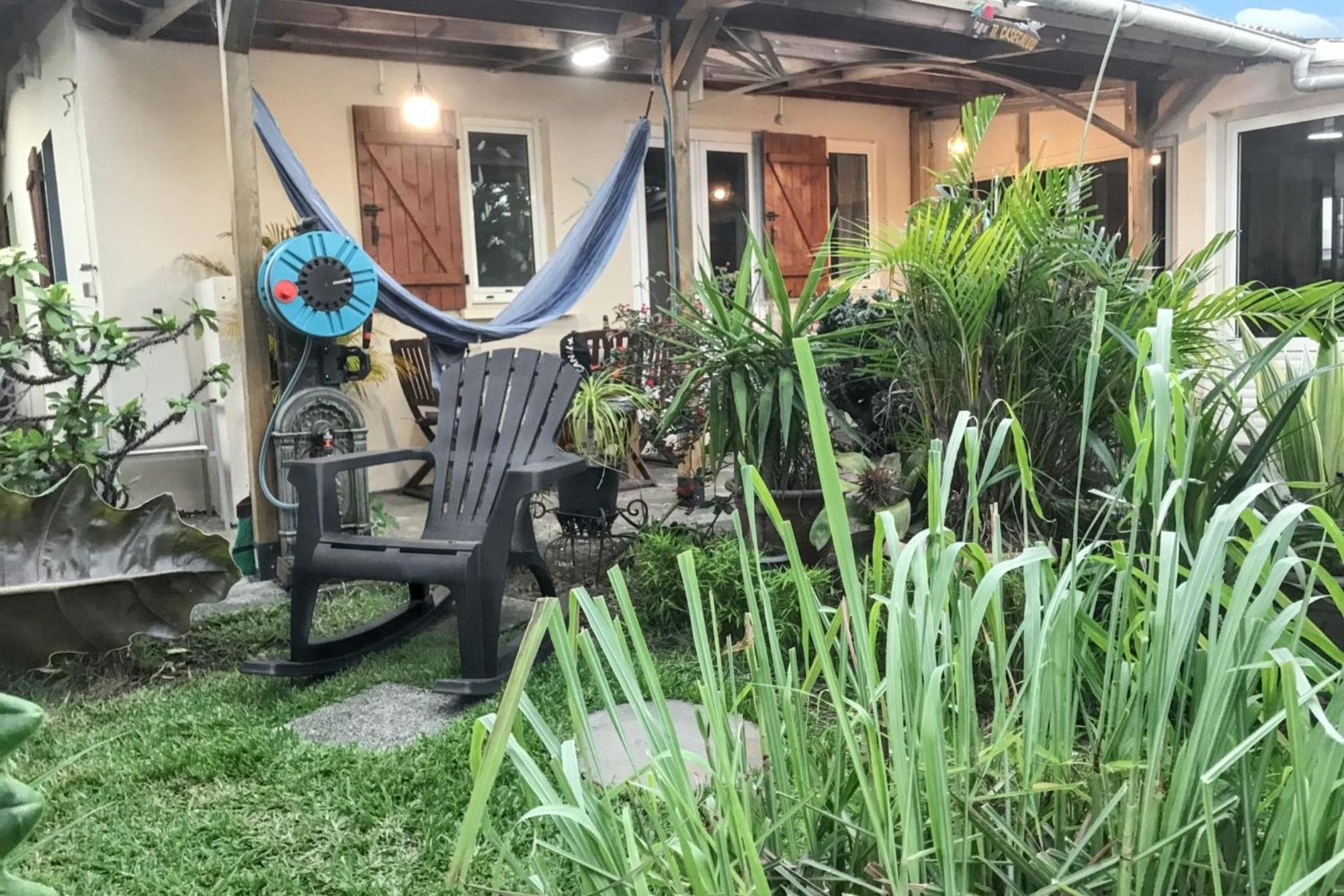Maison Charmante A Bras-Panon Avec Piscine Et Jardin Экстерьер фото
