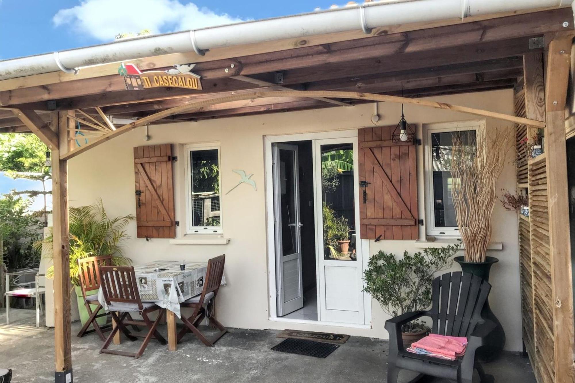 Maison Charmante A Bras-Panon Avec Piscine Et Jardin Экстерьер фото